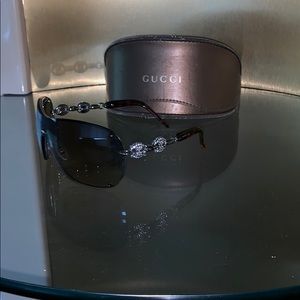 Gucci sunglasses